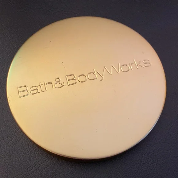 🆕 🍋  LEMON CAKE POP - Bath & Body Works 3 Wick  Candle - Spring Fruity Bakery - Picture 4 of 9